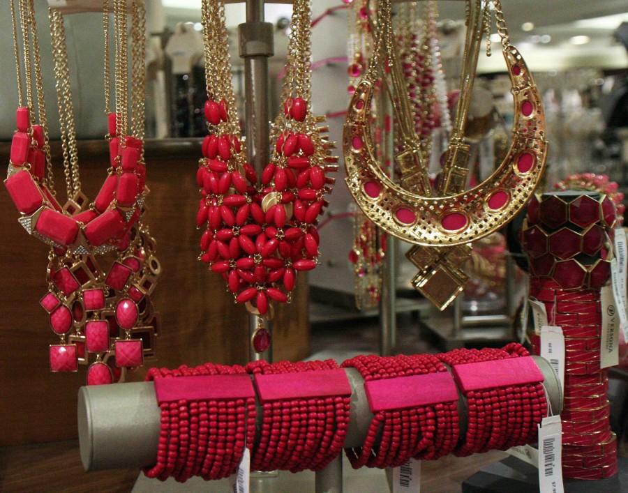 Hot pink accessories at Charming Charlie | baylie mclaren photo