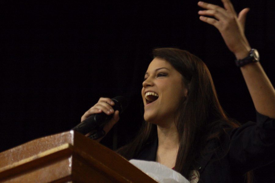 Junior Madison Treat gives her speech for the Vice President position. 