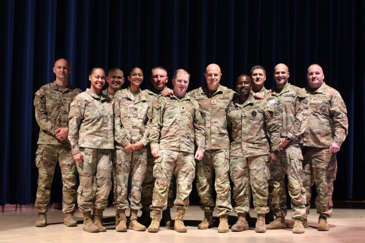 Major General Stubbs and Army National Guardsmen.